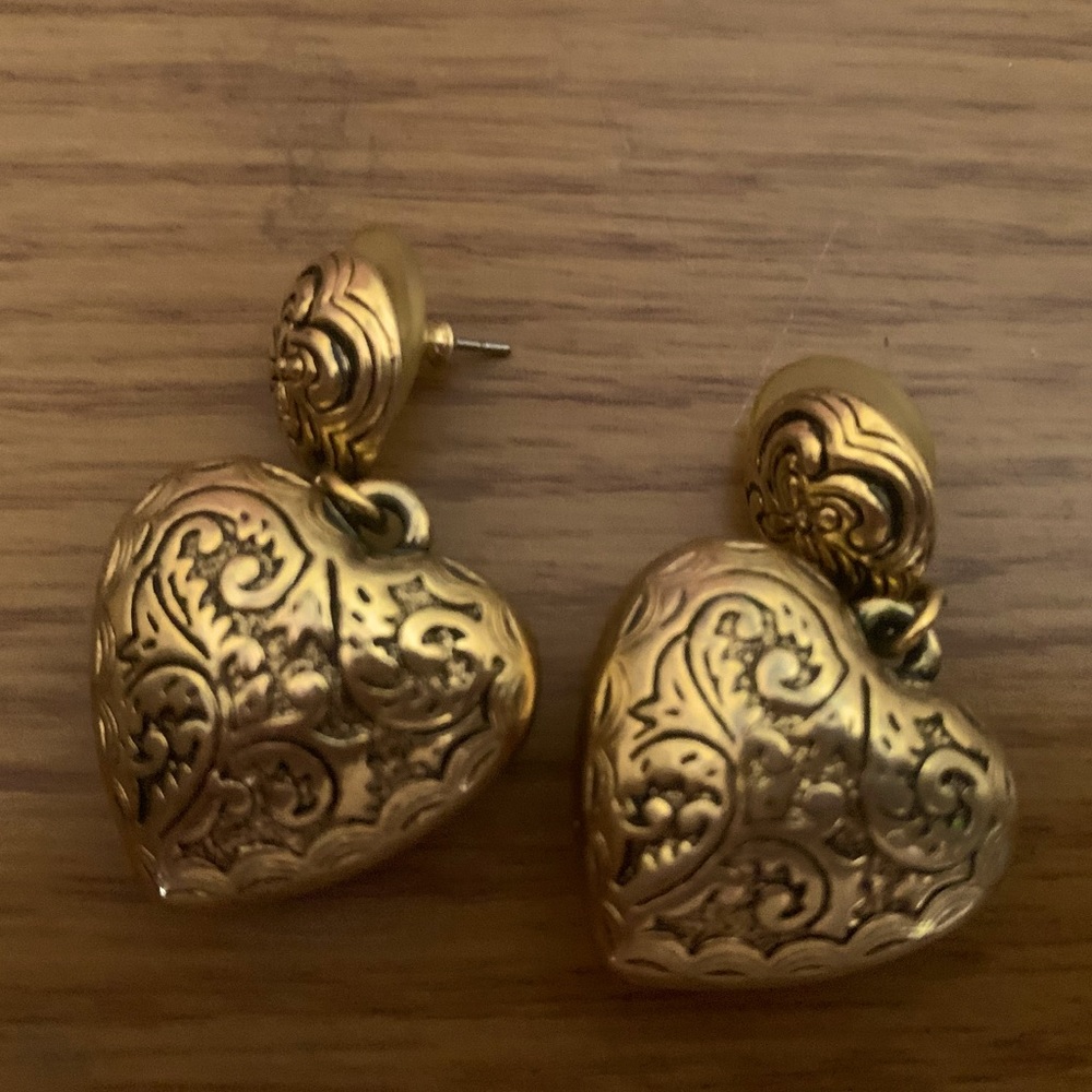 Bubble Heart Scroll Earrings & Backs
